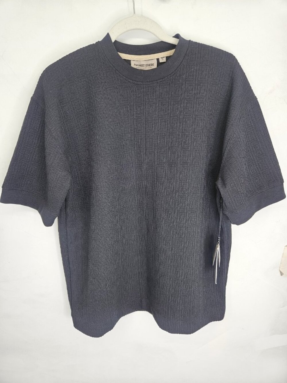 Amongst Others NYC Tee Mens S Black Textured Short Sleeve Streetwear NWT Top